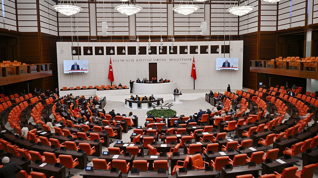 Tbmmde yogun hafta universite affi genel kurul gundemine geliyor tLtBA35e